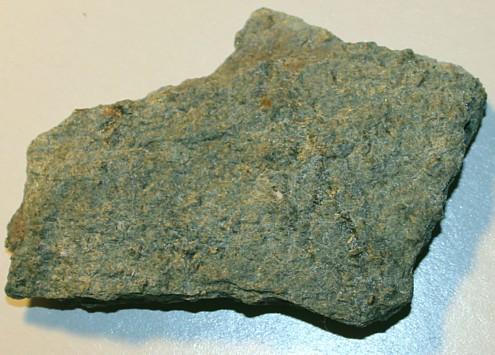 (http://nevada-outback-gems.com/mineral_information/Chlorite03.jpg)